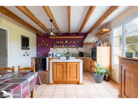 longère 6 pièces 160 m²