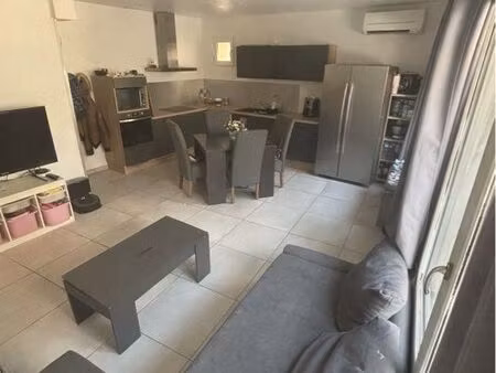 maison de village 2 chambres – centre marsillargues