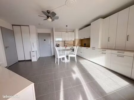 appartement t2 standing pezenas