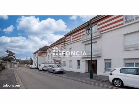 pringy (77) appartement 3 pièces – rez-de-chaussée avec terrasse et place de parking en so