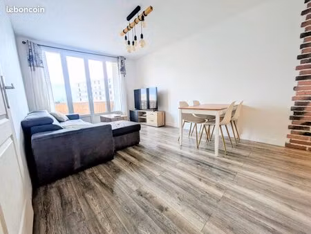 appartement dans résidence les bleuets