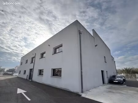 à louer – laboratoire haccp 97 m² – zi daudel  pierrelatte