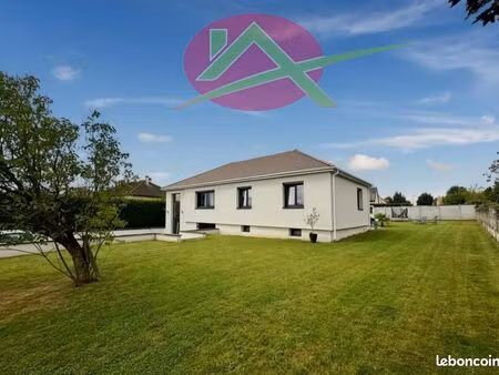 pavillon 7 pièces 176 m²