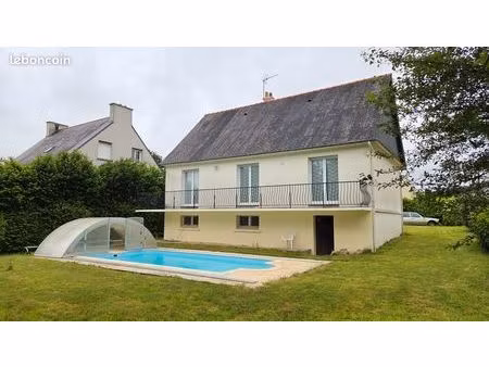 maison avec grand garage et piscine