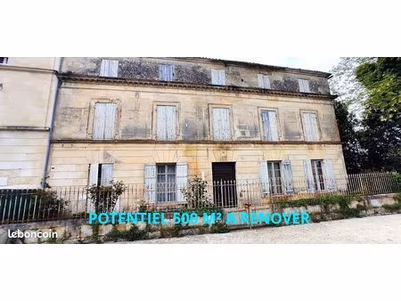 maison 8 pièces 243 m²