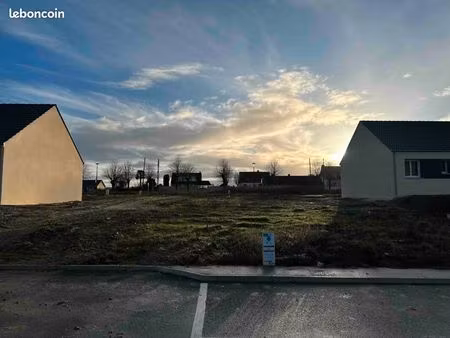 terrain 550 m² pont sainte maxence