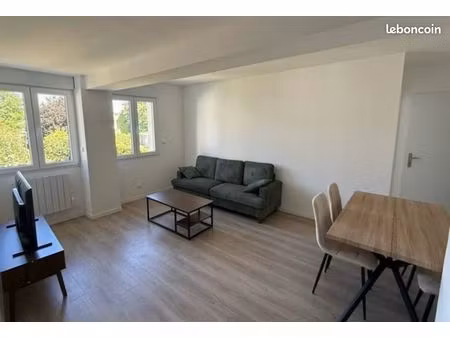 t3 meublé hyper centre