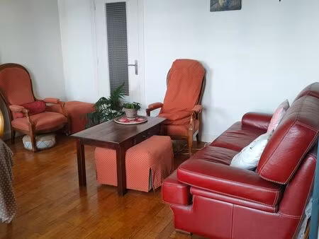 appartement 83 m2 t4 + box fermé lyon 8