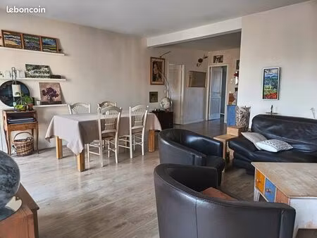 appt 5 pièces 104 m² traversant clair et lumineux  sans vis-à-vis. vue dégagée