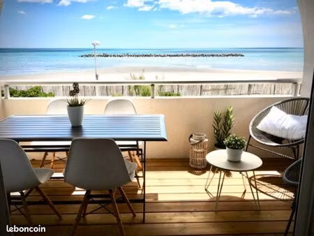 studio cabine vue pleine mer