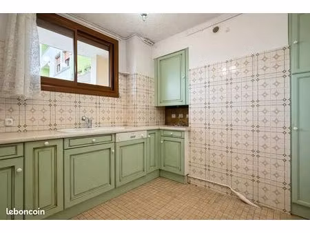 appartement 3 pièces 63 m²