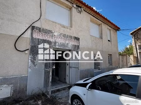 local commercial 60 m²