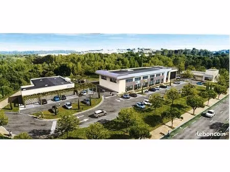 local commercial de 490 m2 à vendre ou à louer divisible en 3 locaux commerciaux villeneuv