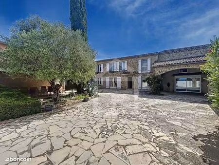 ferme 6 pièces 247 m²