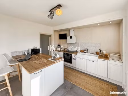 maison 5 pièces 200 m²