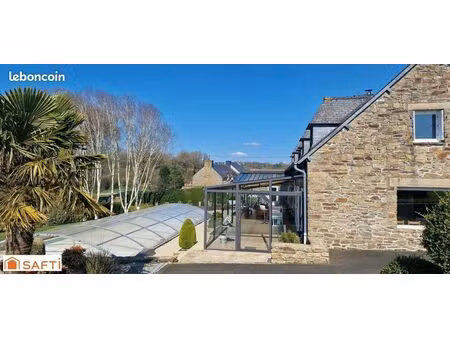 propriété 6 pièces 167 m²