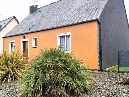 maison individuelle - jardin 625m2 - garages