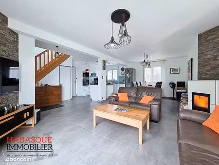 maison 6 pièces 87 m²