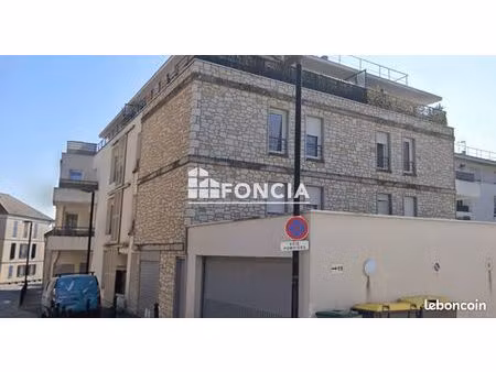 orly - centre ville - appartement t4 - 83 m² - double balcons -
