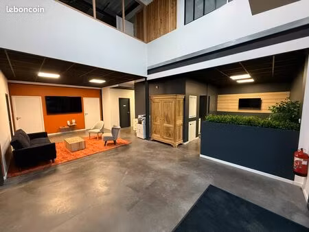 bureaux tout équipés 10 à 25 m2