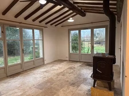 bureau / local pro - 20 m² - uzès calme - idéal indépendant