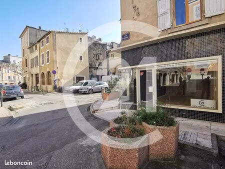 boutique 40 m² valence