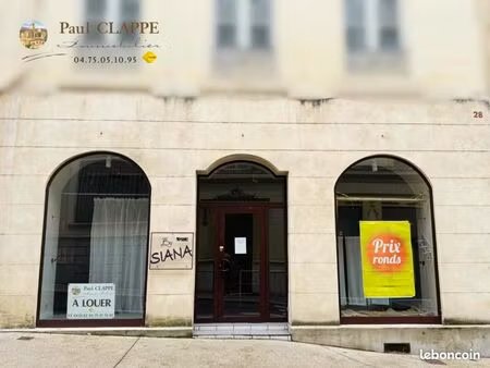 local commercial 60 m²