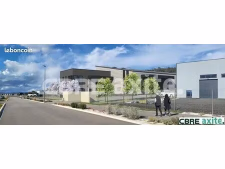 local d'activite 749 m² saint-paul-trois-châteaux