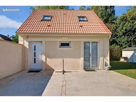 maison à louer fontenay tresigny