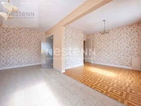 maison 6 pièces 145 m²