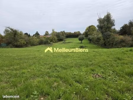 terrain 2 465 m² le quesnoy