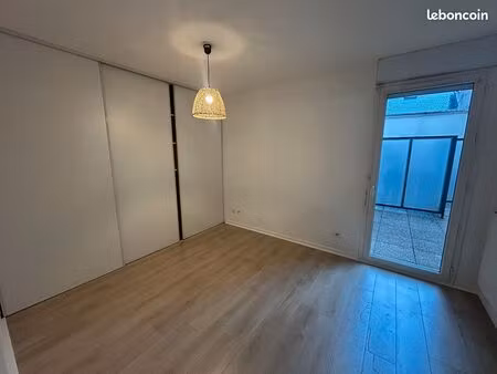 appartement 2 pièces 56 m²