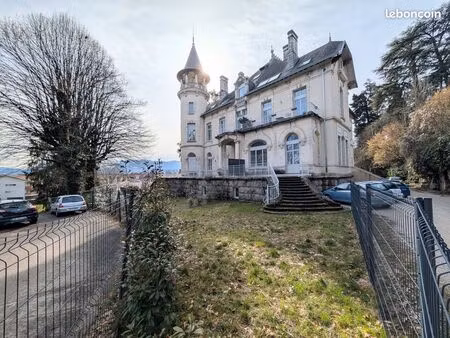 plateau duplex à finir d’aménager – château de rives