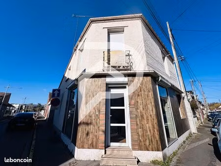 immeuble 6 pièces 175 m²