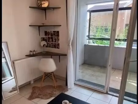 studio meublé de 21m² à patte d'oie