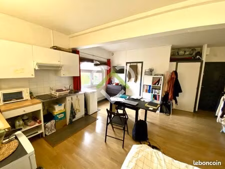 appartement 1 pièce 28 m²