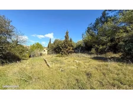 maison avec grand garage  dépendance & terrain constructible