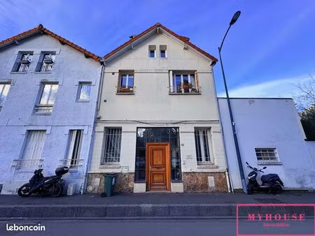 maison de ville 4 pièces 110 m²