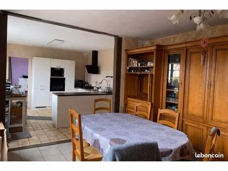 maison 7 pièces 170 m²