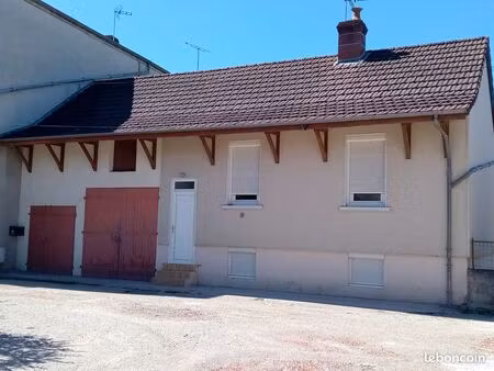 maison proche centre de louhans