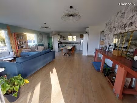 maison avec piscine sinderes