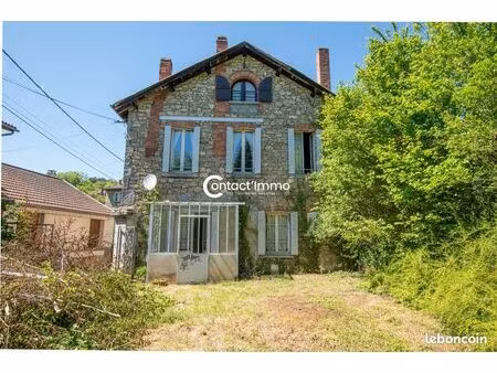 maison 8 pièces 155 m²