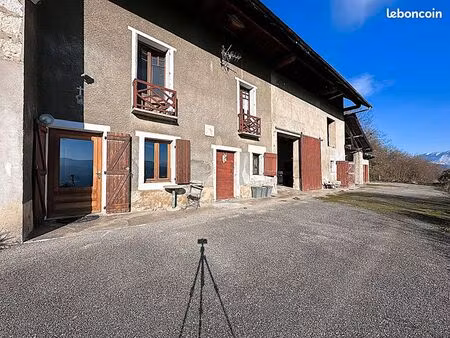 propriété 5 pièces 95 m²