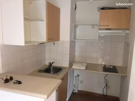 appart 2 pieces nimes capouchiné/costieres