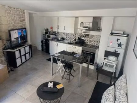 loue jolie p2 neuf uzes