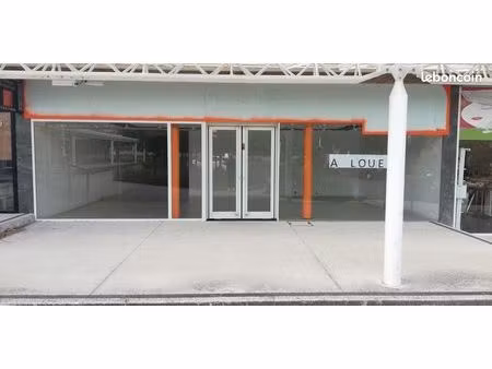 local commercial à louer centre ville