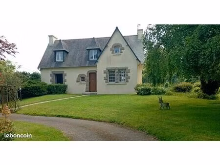 très belle maison proche de la mer