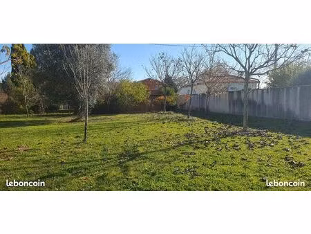 terrain à léguevin