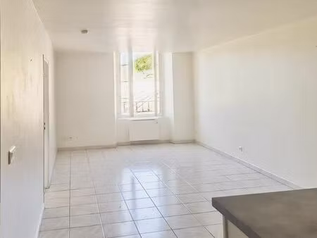 appartement 2 pièces 46m2 lumineux