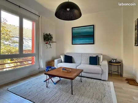 duplex lumineux – hyper centre champigny   impasse privative